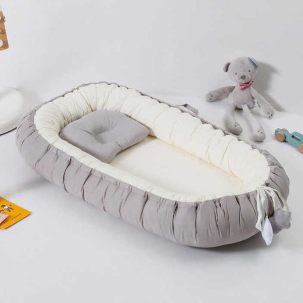 Reducteur-de-lit-bebe-coton-beige