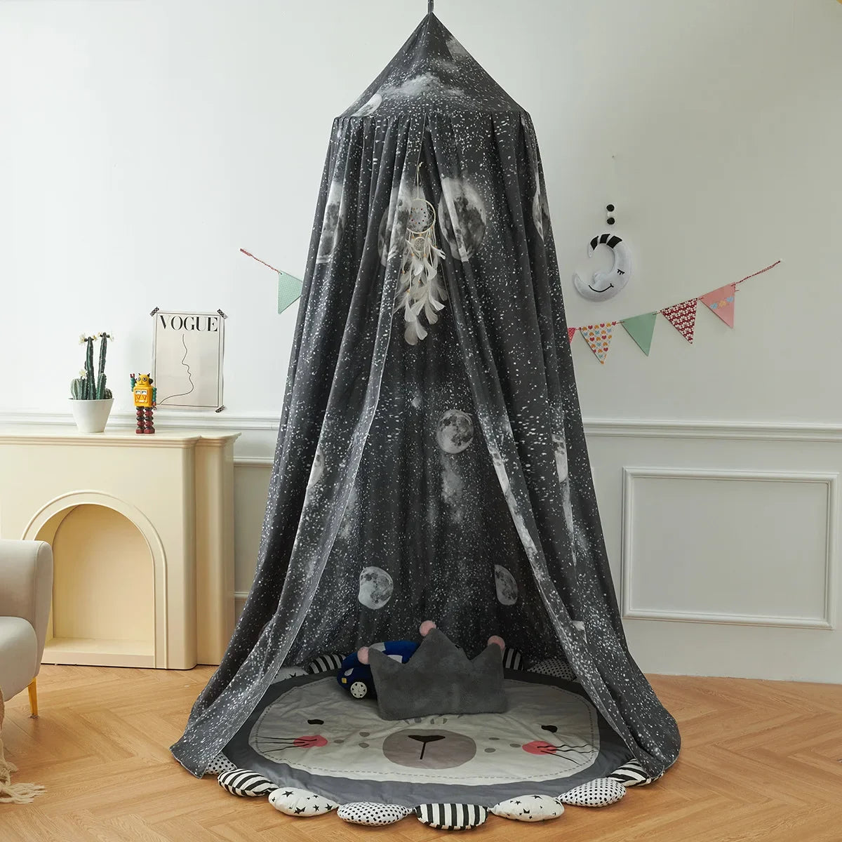 ciel de lit enfant lune gris decoration