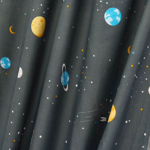 ciel de lit pour bebe motif planete