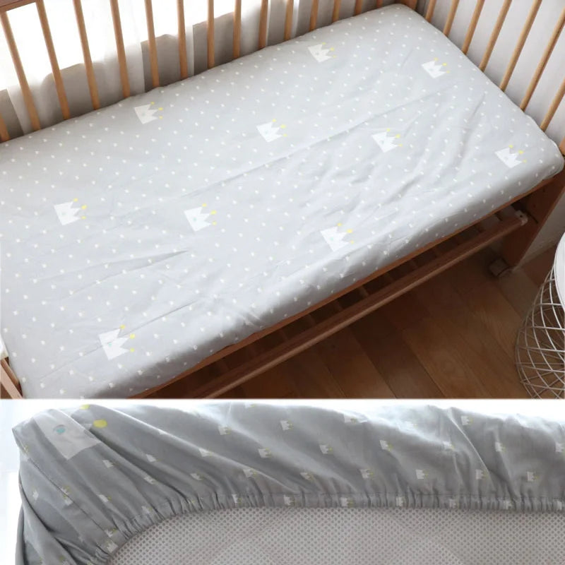 drap housse pour lit bebe couronne grise