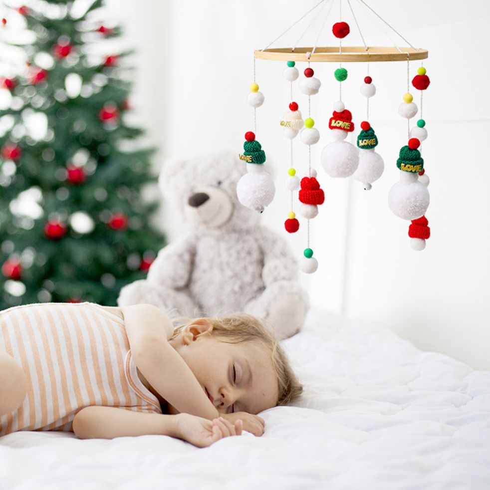 mobile bebe bonhomme de neige bebe ensommeille