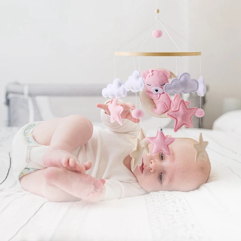 mobile bebe lapin etoile rose nuage blanche bebe emerveille