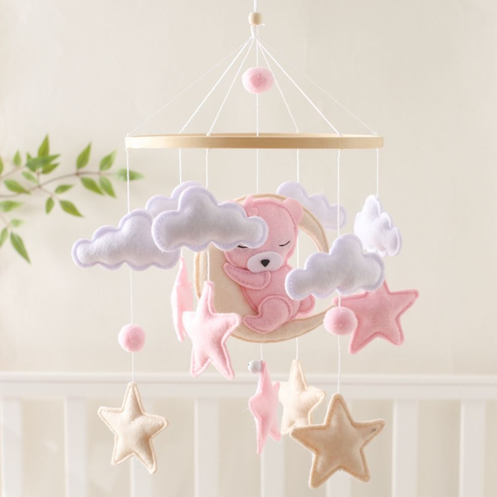 mobile bebe lapin rose sommeil eveil sensoriel bebe