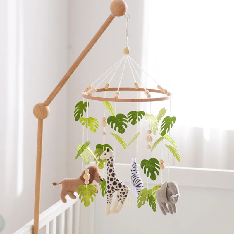 mobile bebe zebre lion girafe elephant feuille verte