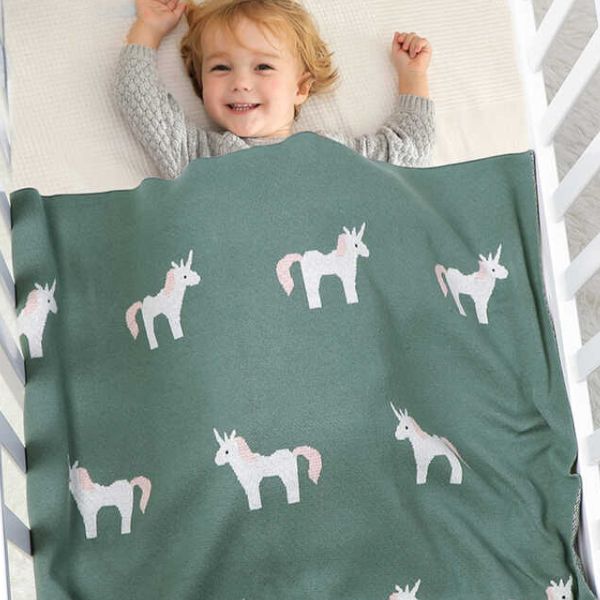 Couverture-bébé-licorne-vert-mignonne-décoration-chambre-enfant-cadeau