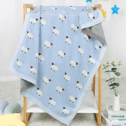 Couverture-bébé-mouton-coton-bleu-cadeau-mignon-anniversaire-pâques-jeune-maman