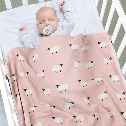 Couverture-bébé-mouton-rose-fille-décoration-chambre