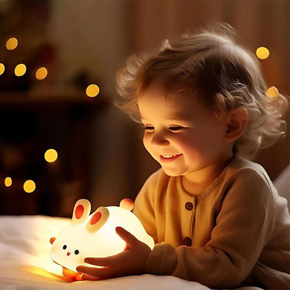 Veilleuse-lapin-enfant-joyeux-garcon-fille