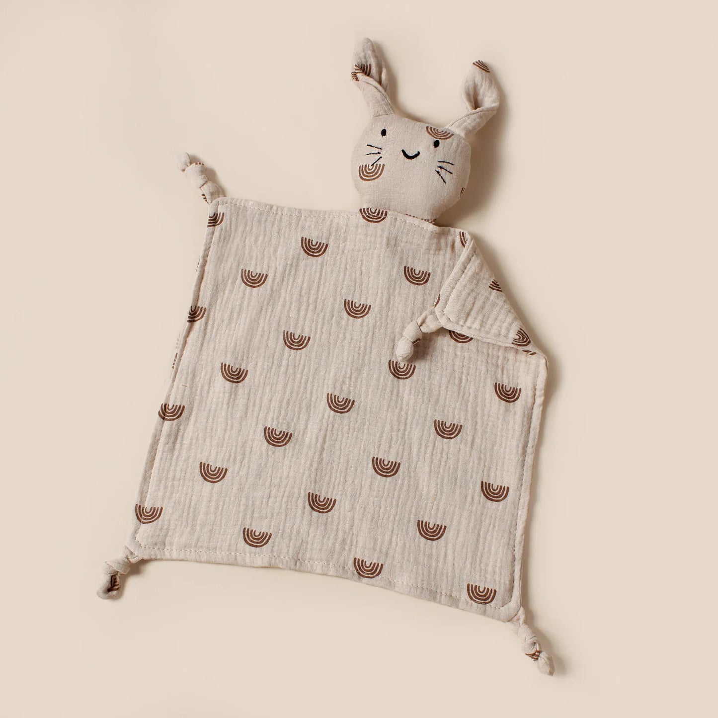 doudou lapin arc-en-ciel kaki