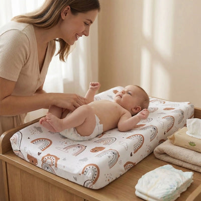 housse matelas à langer ours brun maman bébé souriant