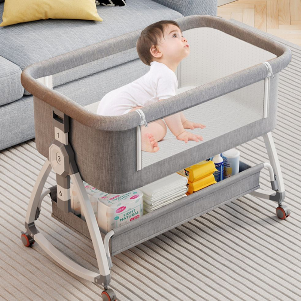 lit cododo gris bébé dans lit