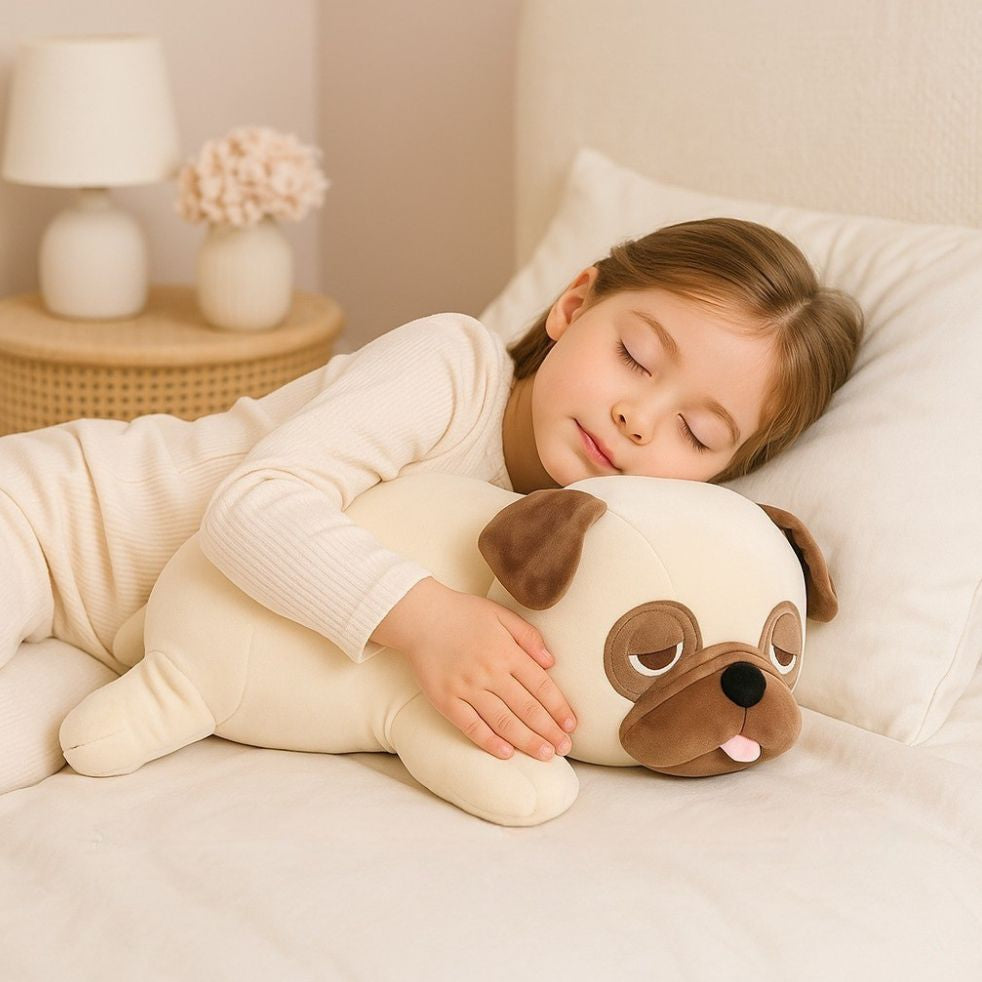 peluche chien coton doux carlin brun enfant endormi lit