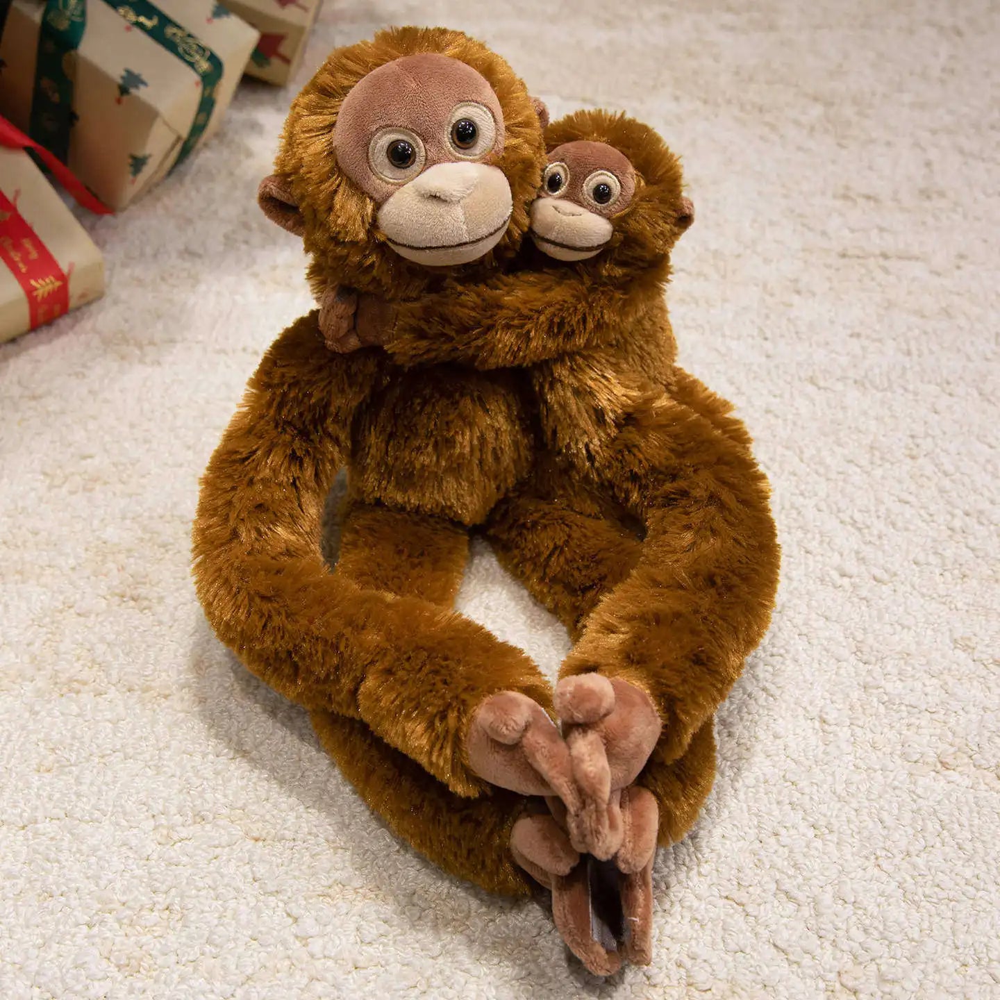 peluche gorille brun bebe maman