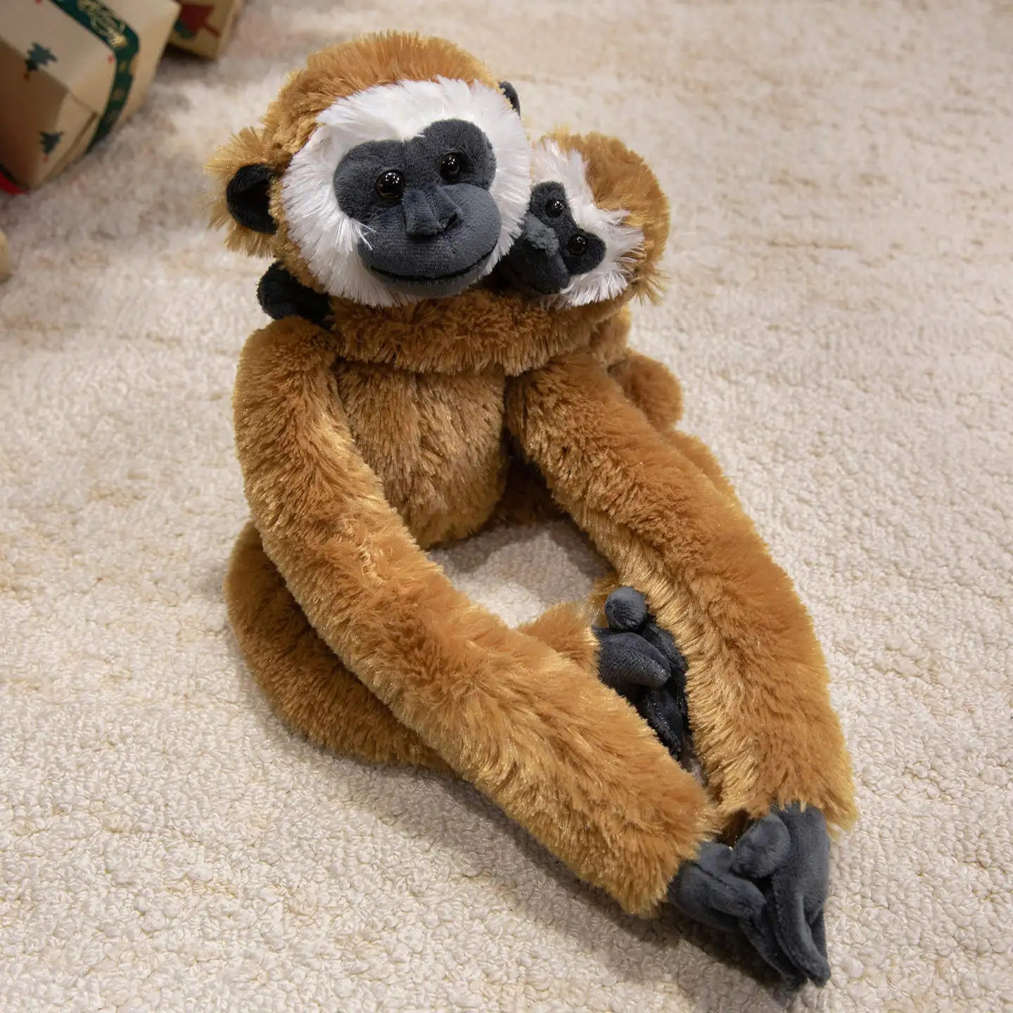 peluche singe brun maman petit