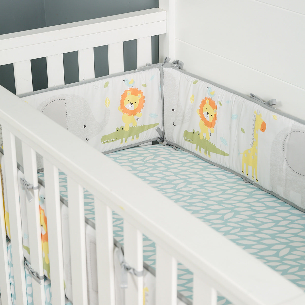tour de lit animaux doux protecteur sommeil bébé