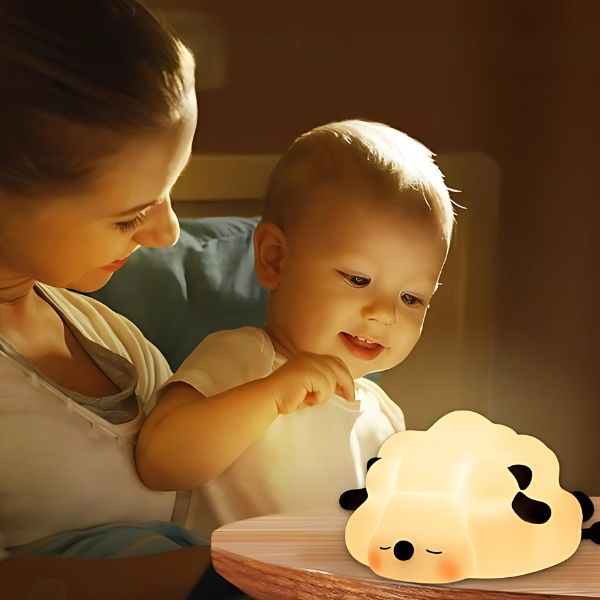 veilleuse bébé mouton nomade garçon maman heureux