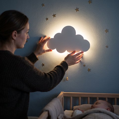 Veilleuse murale nuage bébé endormi