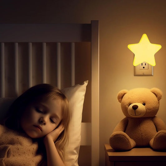 veilleuse prise enfant endormi paisiblement avec peluche